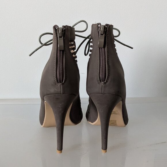 Mila Lady - "Alula" Sexy Strappy and Laser Cut Peep Toe Stiletto - Size 8.5 - Picture 2 of 6